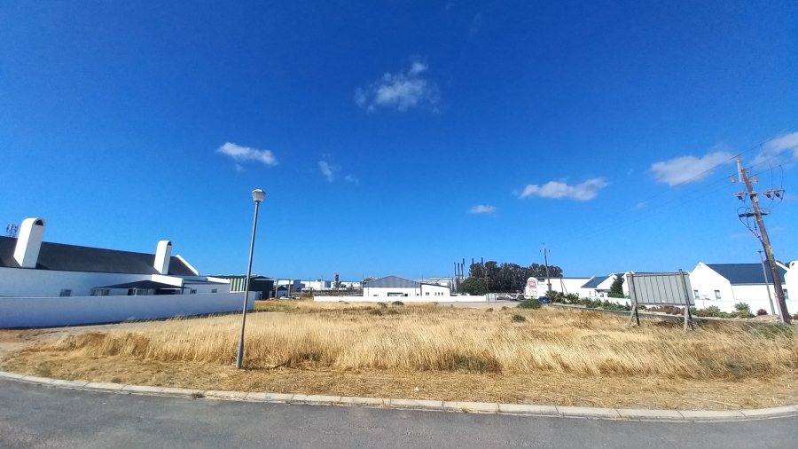 3 Bedroom Property for Sale in Harbour Lights Western Cape